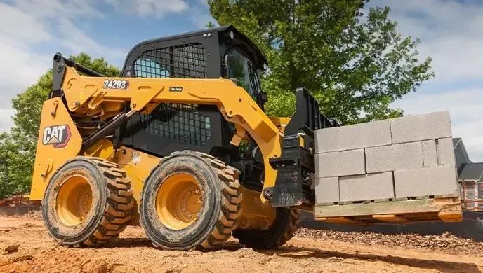 CAT 242D3 Skid Steer Loader Specification and Features