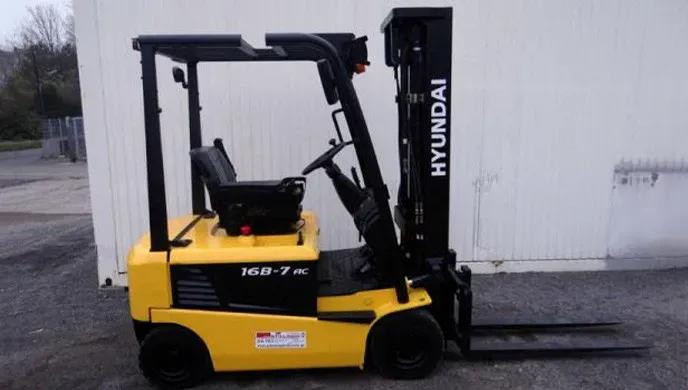 HYUNDAI 16B-7 Forklift Truck Specification and Features